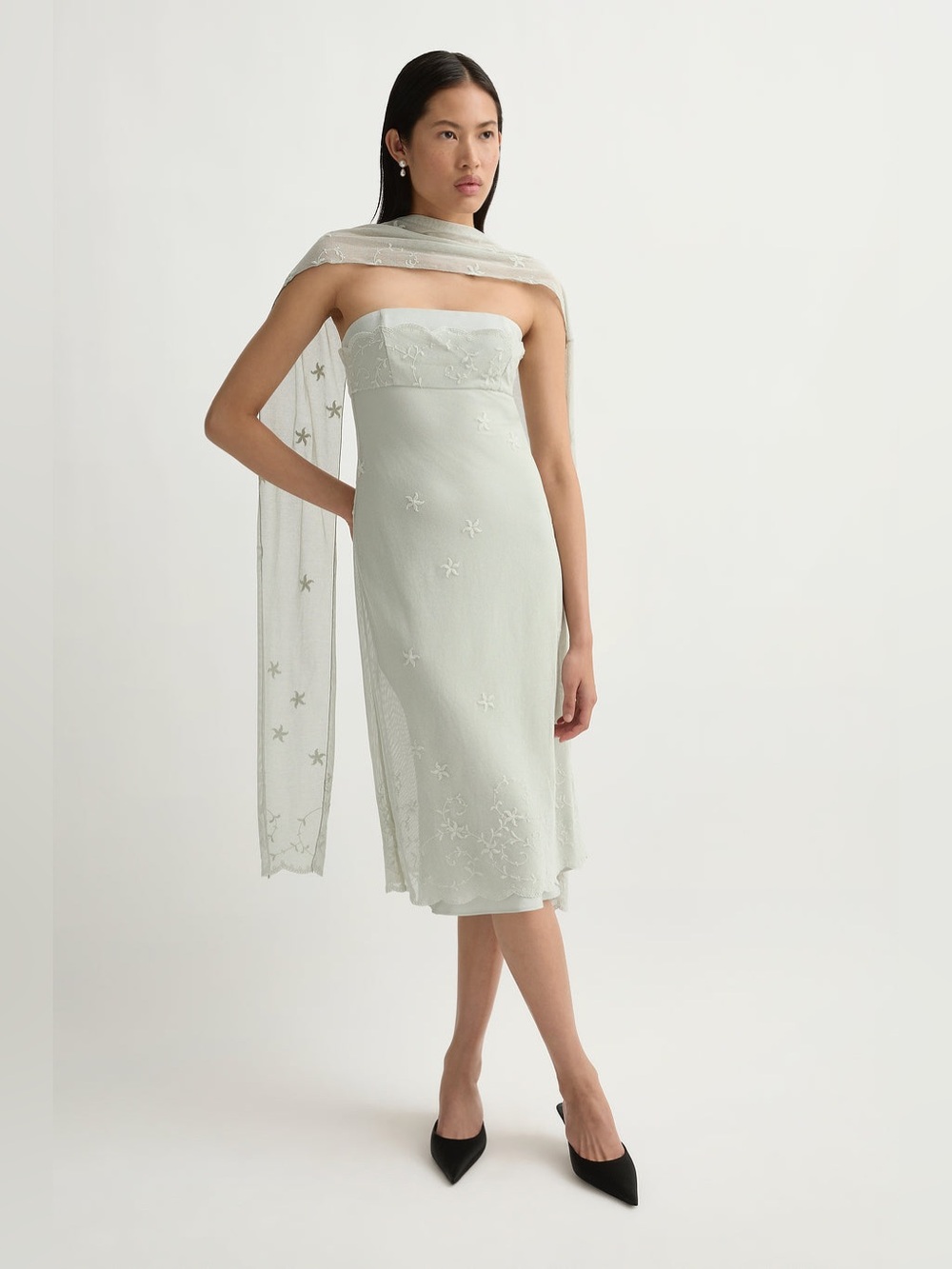 Posse Cove Strapless Dress - Picture 3 of 9